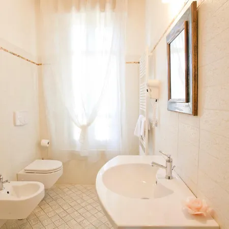 B&B Casa Dei Grilli 롱기아노