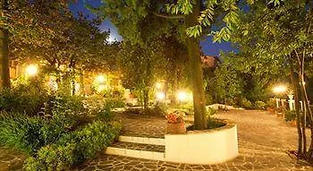 Casa Dei Grilli B&B 롱기아노